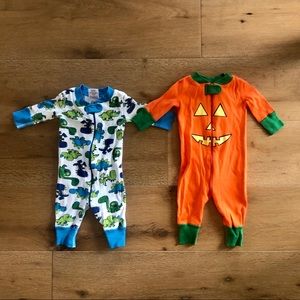 Two pair of 50 cm Hanna Andersson Pajamas